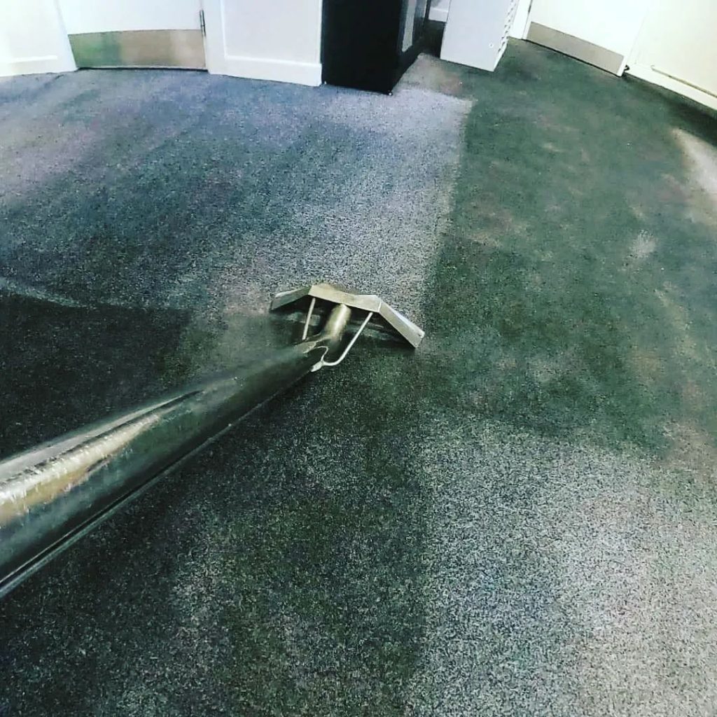 Are you in search of a reliable carpet cleaning company in Dublin? Look no further than Spotless Carpet Cleaning. We are a fully trained and fully insured company with over five years of experience in providing top-notch carpet cleaning services to both residential and commercial clients in Dublin and across Ireland.